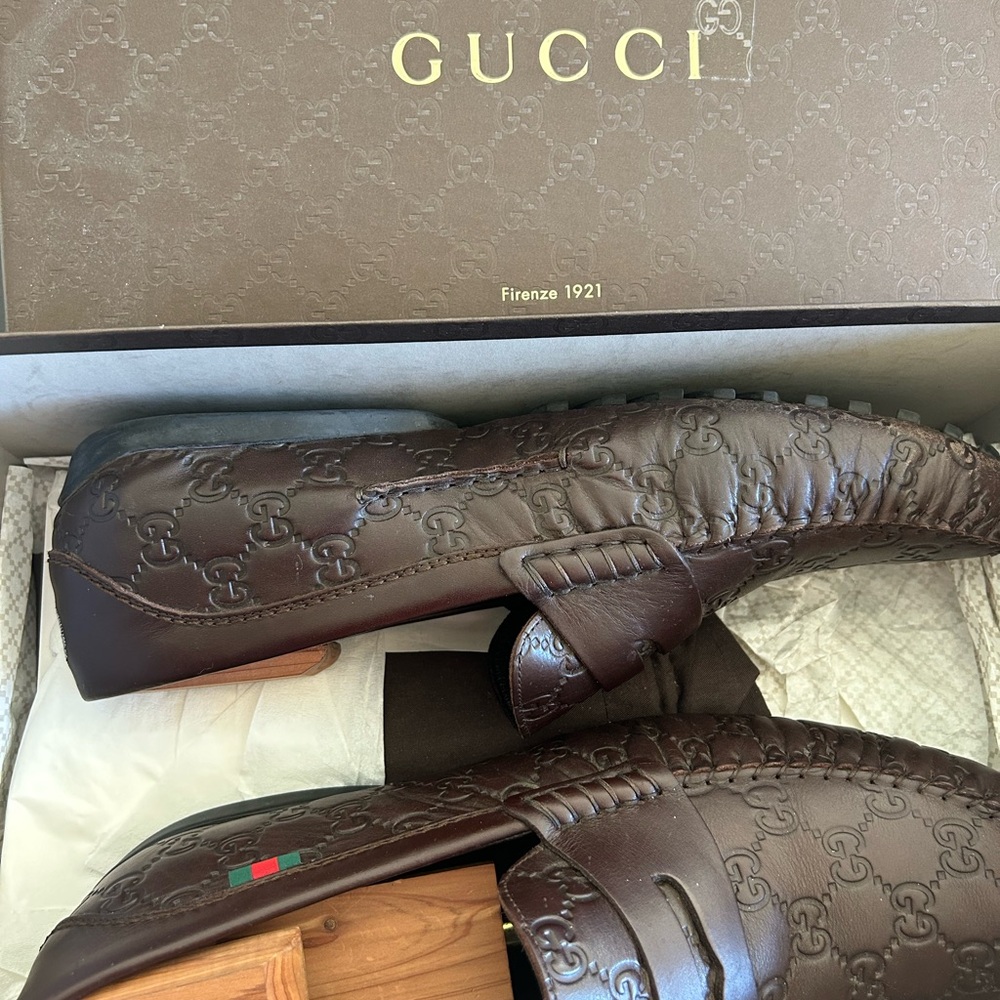 Gucci shoes